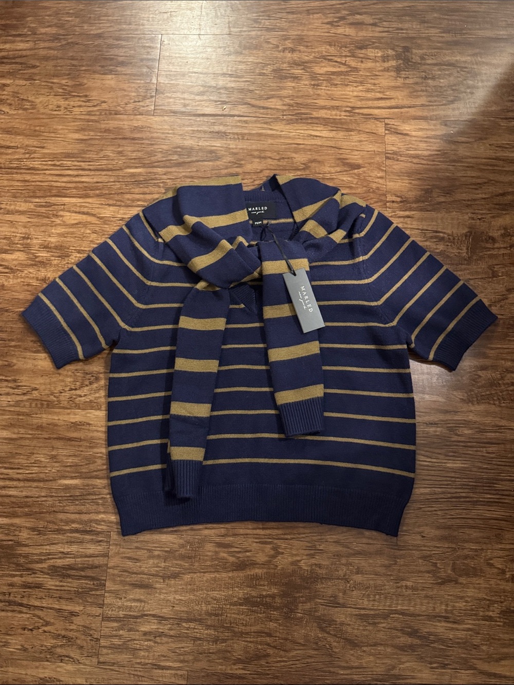 NWT Anthropologie sweater size medium